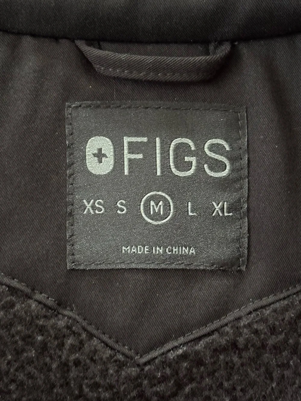 FIGS On-Shift High Pile Sherpa Jacket Black Size Medium Full Zip Fleece